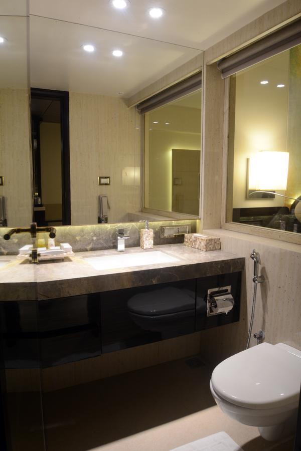 Sai Palace Grand, Malad Mumbai Ngoại thất bức ảnh