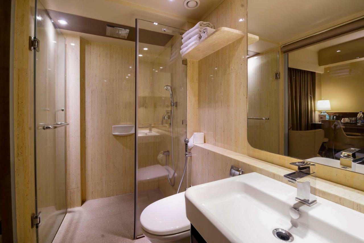 Sai Palace Grand, Malad Mumbai Ngoại thất bức ảnh
