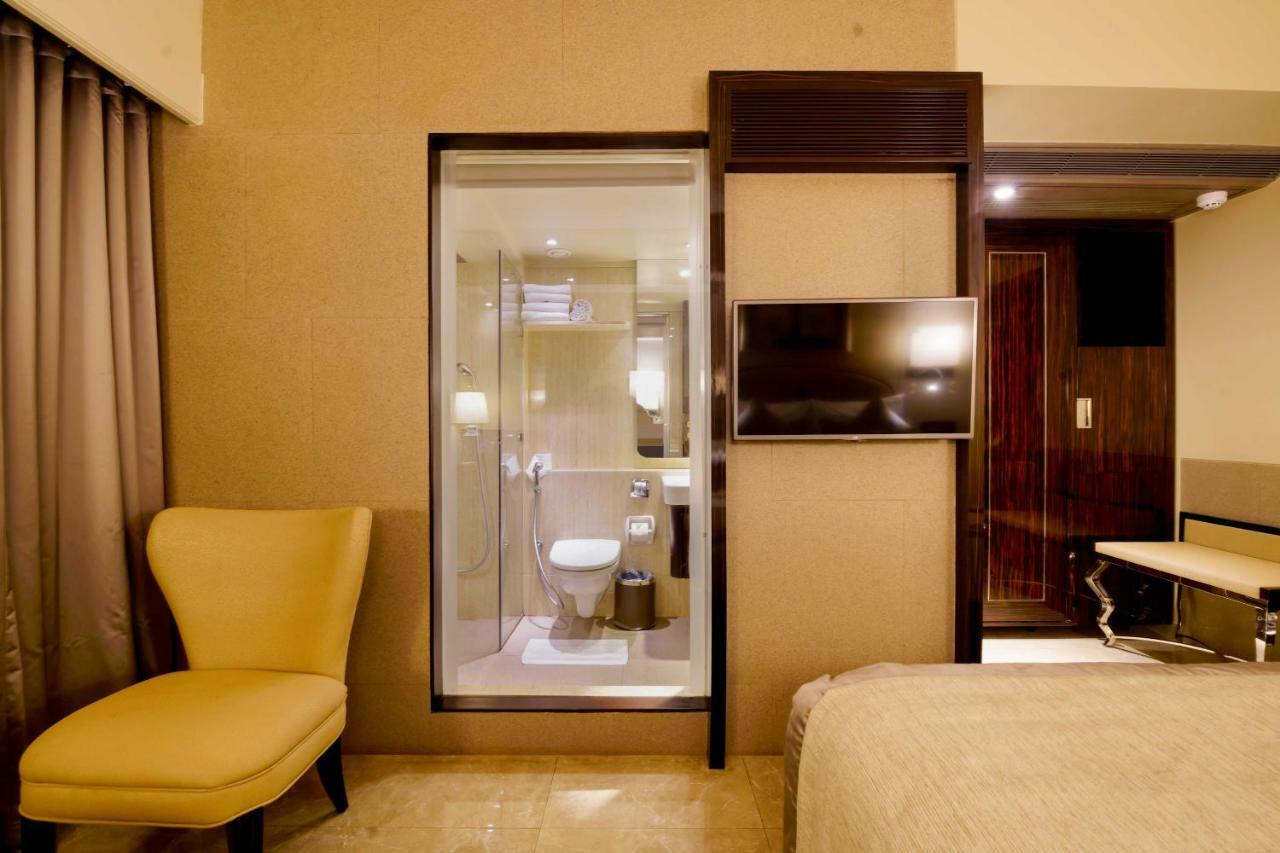 Sai Palace Grand, Malad Mumbai Ngoại thất bức ảnh